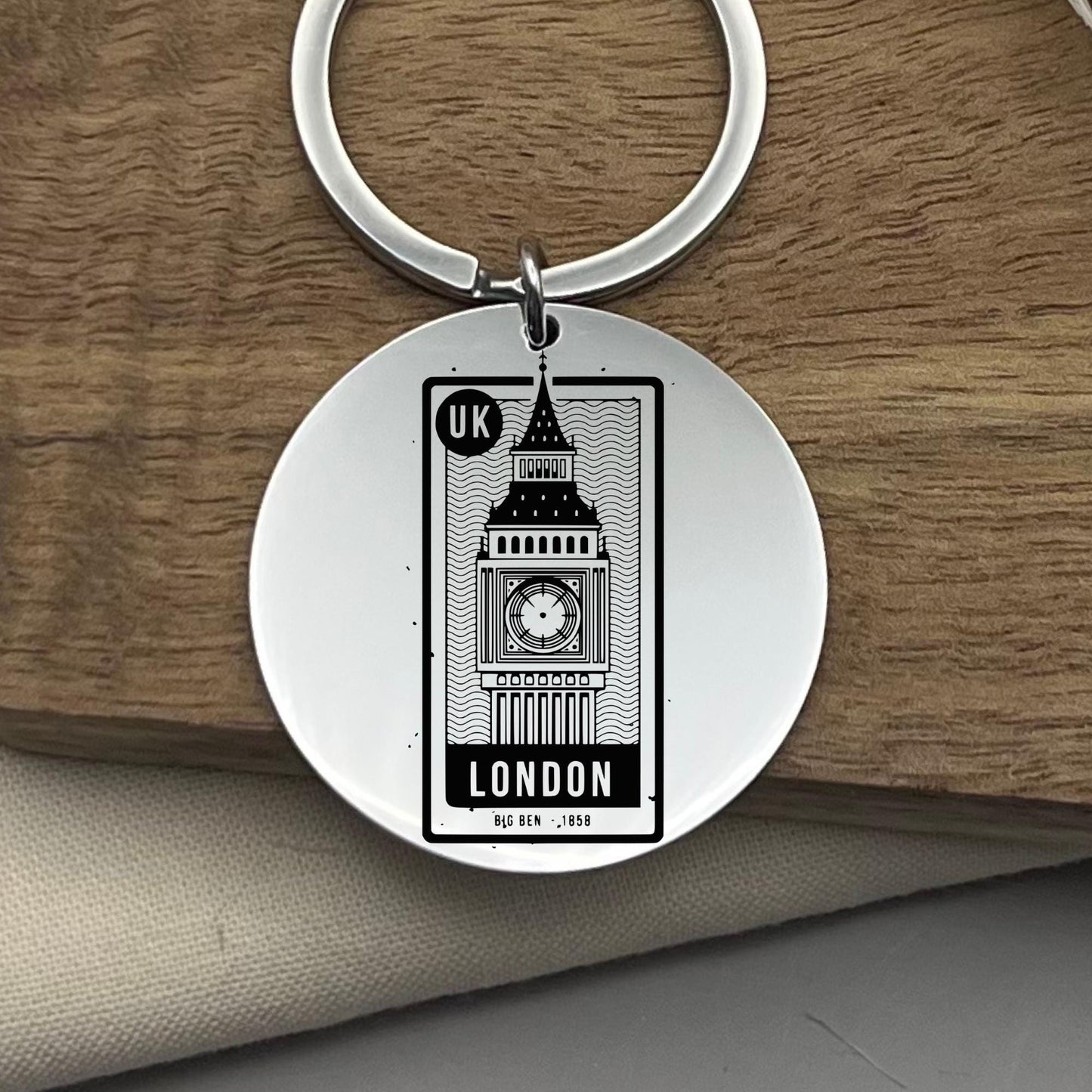 Personalized London Keychain: Stainless Steel Souvenir Gift